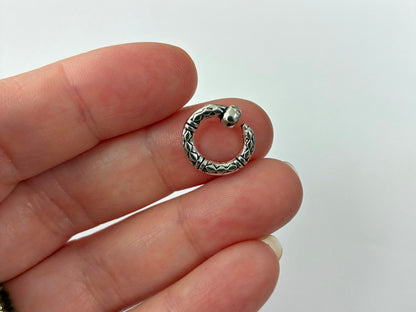 Decorative Connector Ring