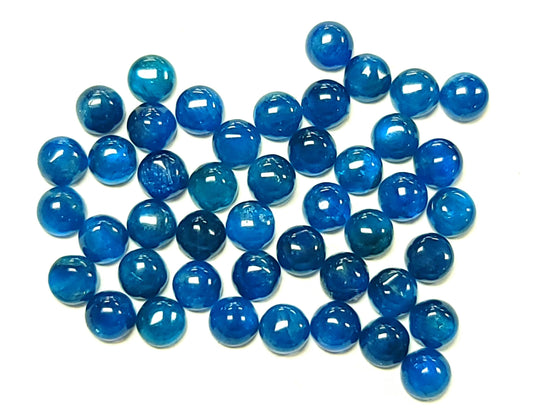 Apatite Round Cabochon - Clay Revolution