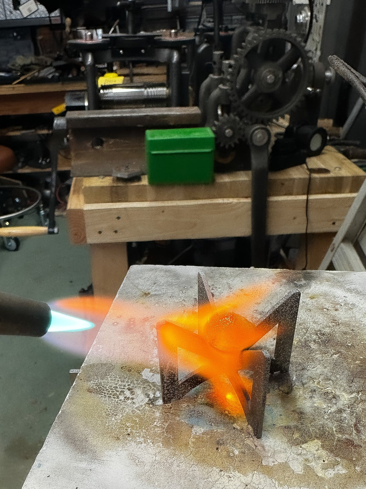 Ti-Quad Soldering Stand - Clay Revolution