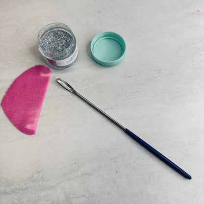 Metal glitter or powder non-static scooping spoon - Clay Revolution