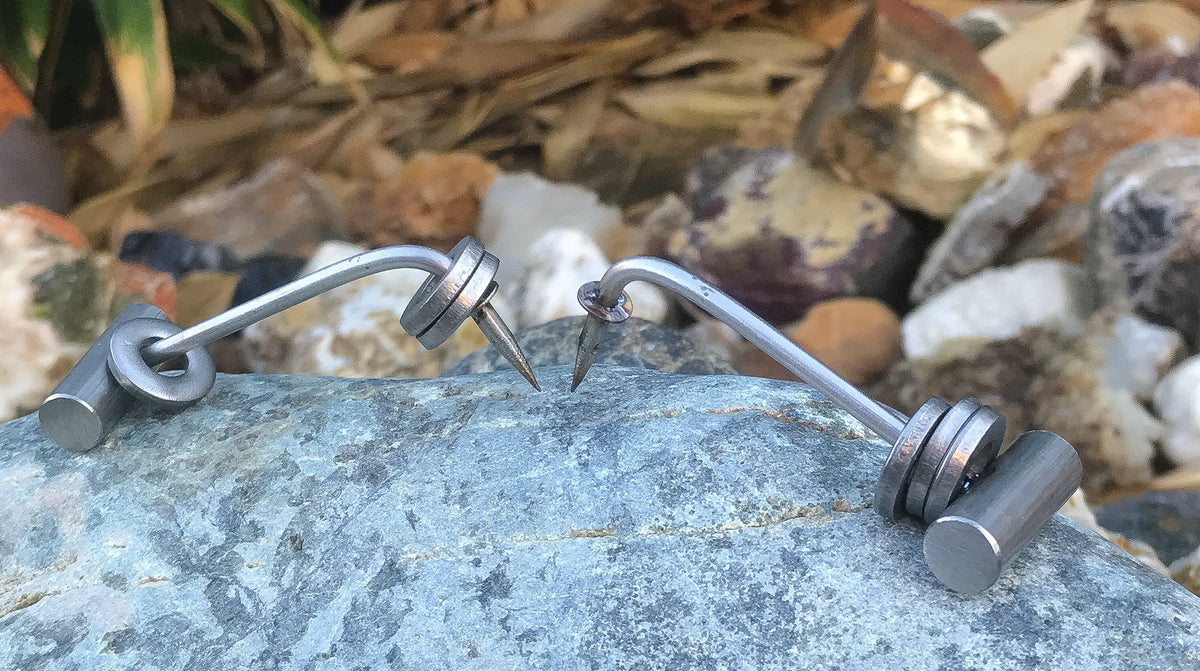 Lions Claw Silver - Clay Revolution