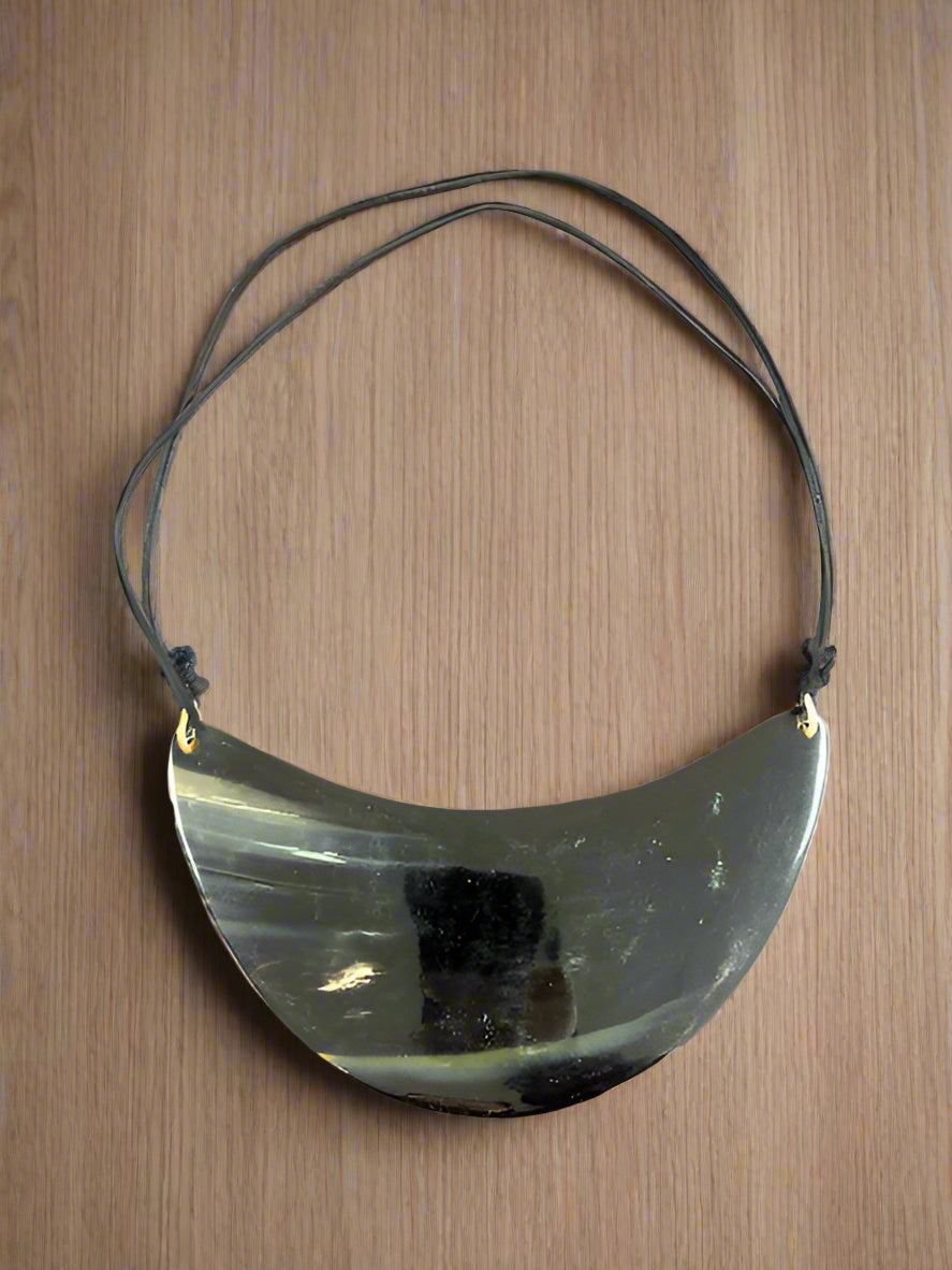 Horn Necklace Plate - Dark
