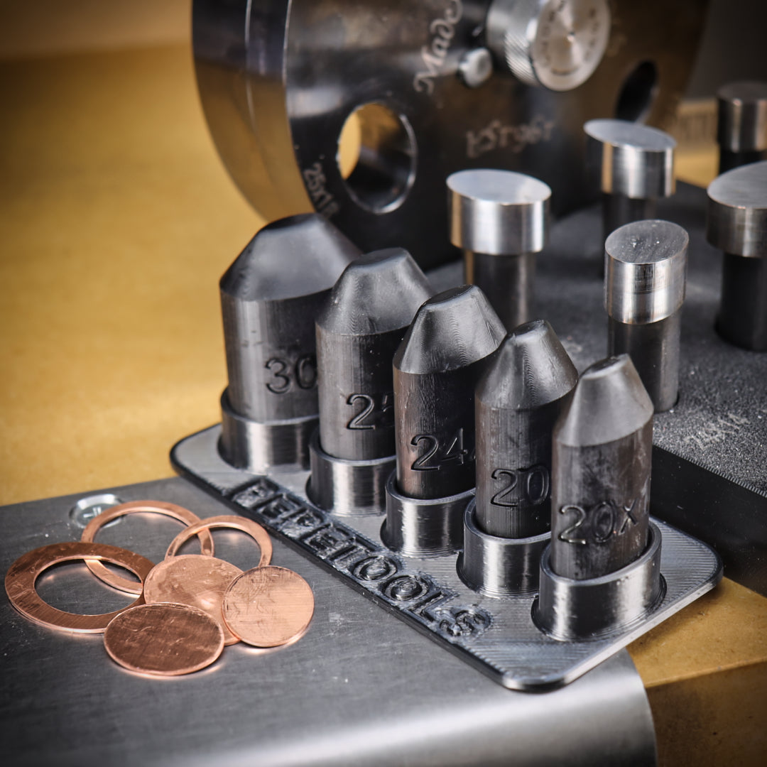 Oval Disc Cutter Centering Dies - Clay Revolution