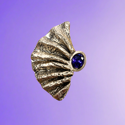 Dramatic Fan Fold Pendant with Carrie Story 2-5-27 Tucson
