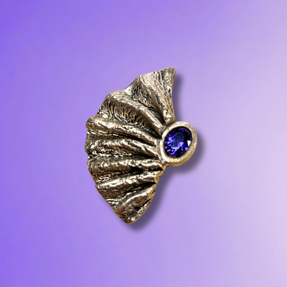 Dramatic Fan Fold Pendant with Carrie Story 2-5-27 Tucson
