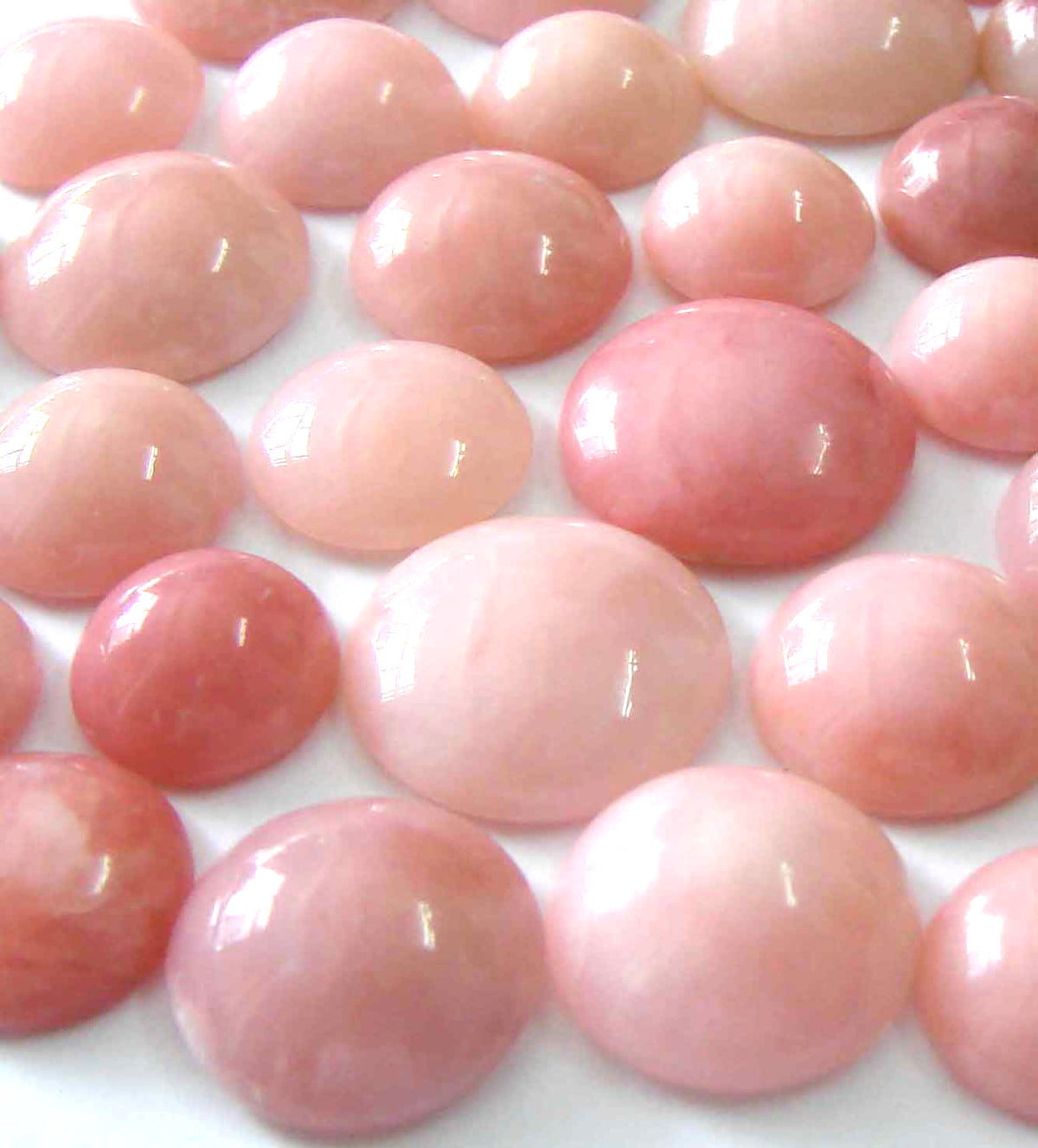 Rhodonite Cabochon Round 10mm - Clay Revolution