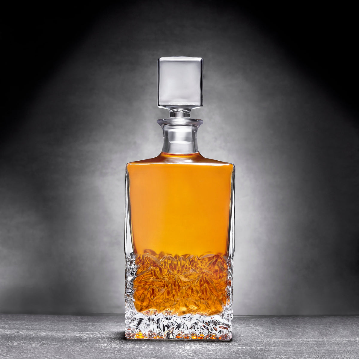 Whiskey Decanter - Rectangle - 700ML - Clay Revolution