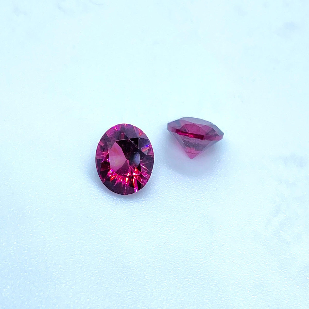 Almandine Garnet 6mm - ClayRevolution
