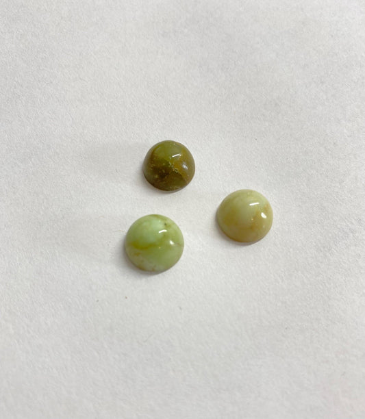 Chrysoprase Cabochon Round 10mm - ClayRevolution